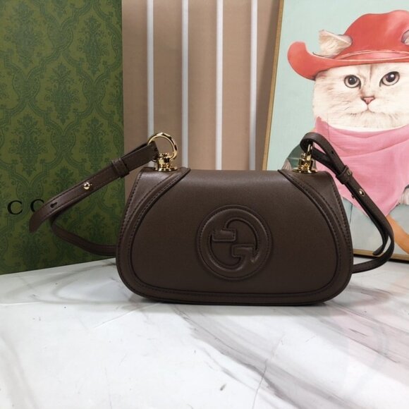 Gucci Handbags - Gucci mini shoulder bag